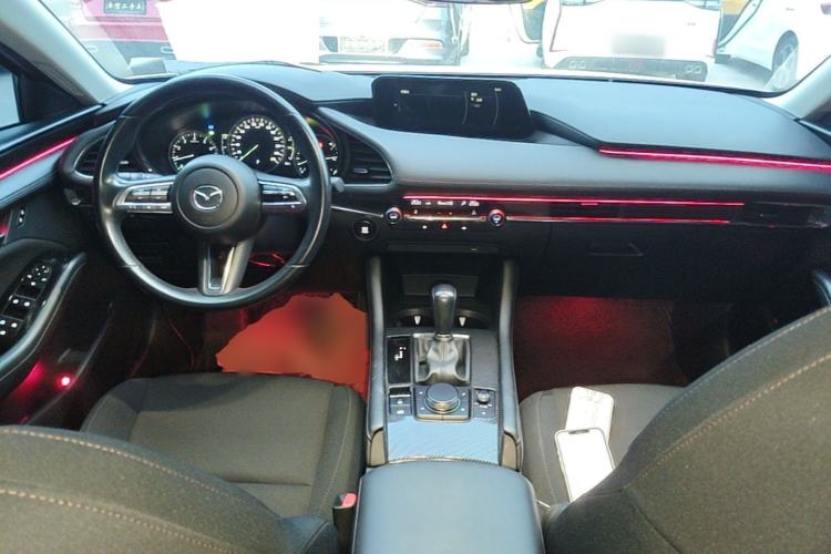 Used Mazda 3 Axela 2021 2.0L Automatic ZhiXuan Edition Center Console