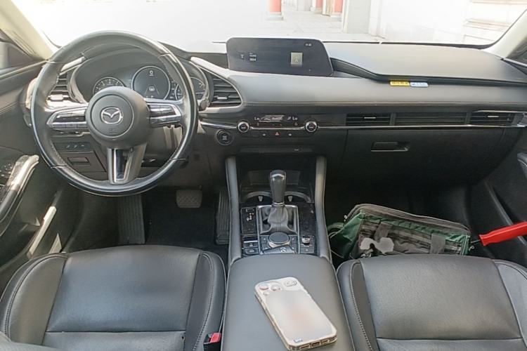 Used Mazda 3 Axela 2021 2.0L Automatic Zhiyao Edition Center Console