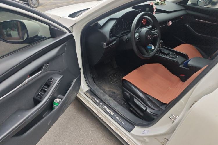 Used Mazda 3 Axela 2021 1.5L Automatic Zhiyue Edition Driver Seat
