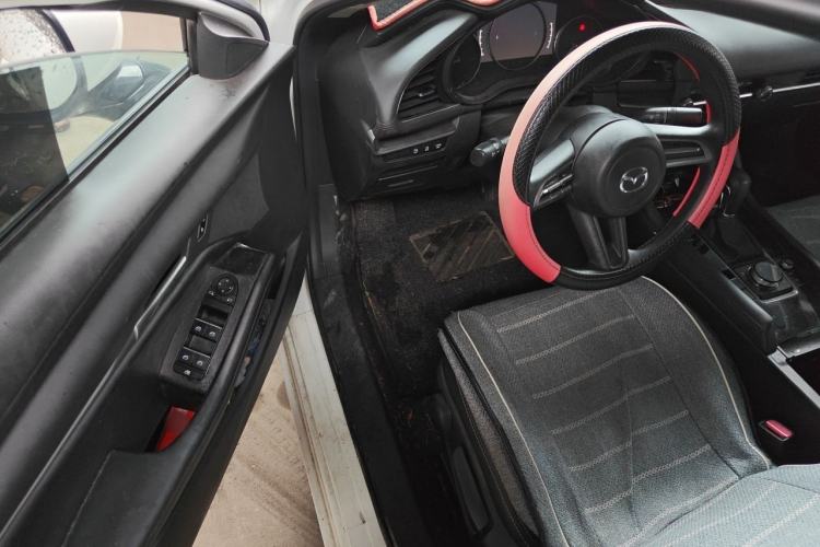 Used Mazda 3 Axela 2021 2.0L Automatic Zhiqing Edition Driver Seat