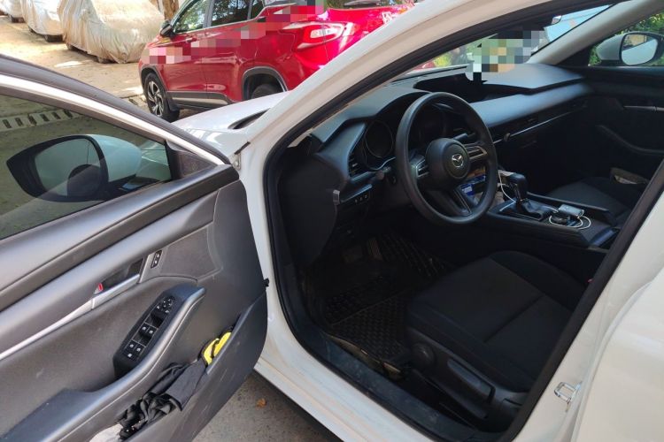 Used Mazda 3 Axela 2021 2.0L Automatic Zhiqing Edition Driver Seat