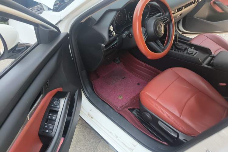 Used Mazda 3 Axela 2021 1.5L Automatic Zhiyue Edition Driver Seat