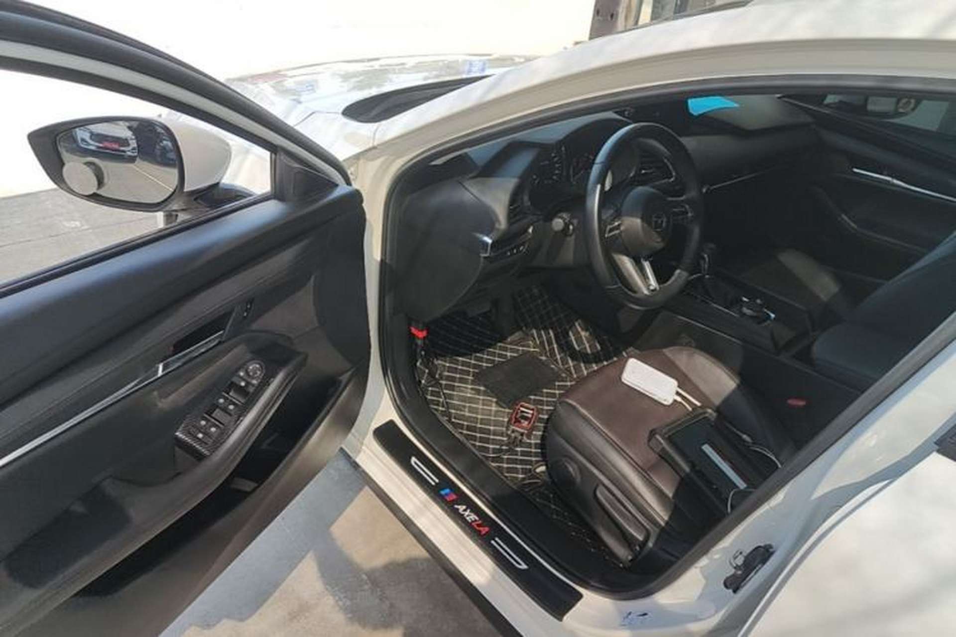 Used Mazda 3 Axela 2021 2.0L Automatic Zhiya Edition Driver Seat