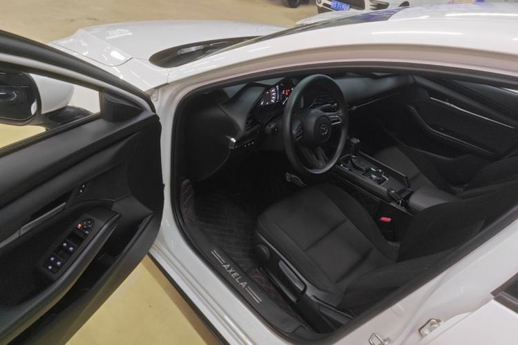 Used Mazda 3 Axela 2021 2.0L Automatic Zhiqing Edition Driver Seat