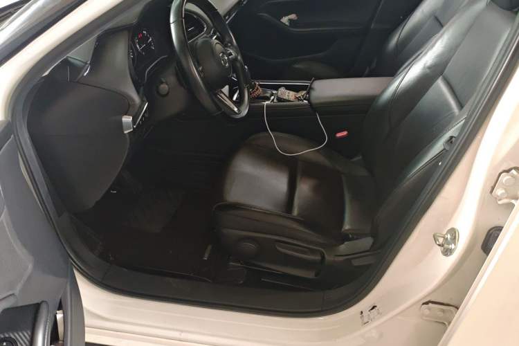Used Mazda 3 Axela 2021 2.0L Automatic Zhiya Edition Driver Seat