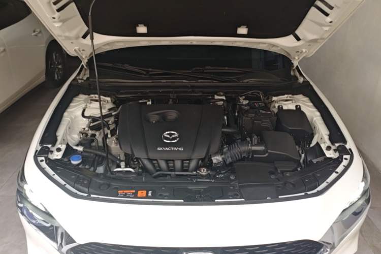 Used Mazda 3 Axela 2021 2.0L Automatic Zhiyao Edition Engine Bay