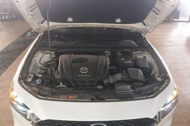 Used Mazda 3 Axela 2021 2.0L Automatic Zhiya Edition Engine Bay