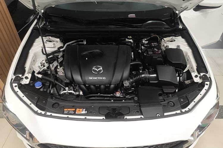 Used Mazda 3 Axela 2021 2.0L Automatic Zhi Rui Edition Engine Bay