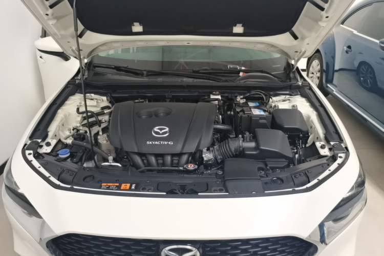 Used Mazda 3 Axela 2021 2.0L Automatic Zhiya Edition Engine Bay