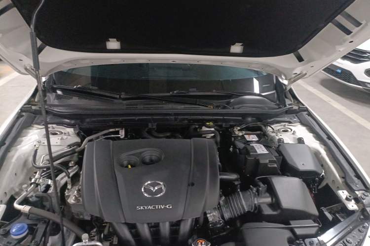 Used Mazda 3 Axela 2021 2.0L Automatic Zhiya Edition Engine Bay