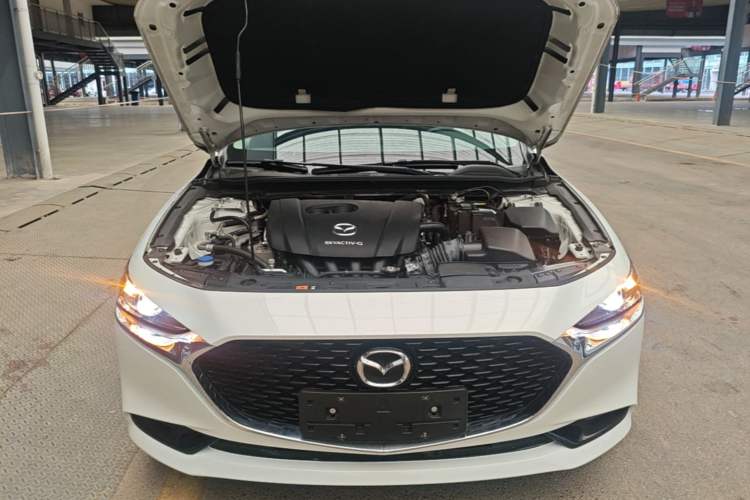 Used Mazda 3 Axela 2021 2.0L Automatic Zhiya Edition Engine Bay