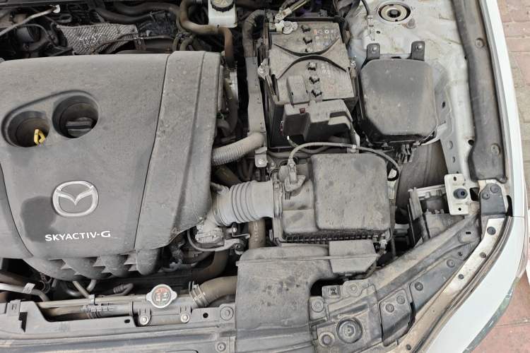 Used Mazda 3 Axela 2021 2.0L Automatic Zhiyao Edition Engine Bay Left