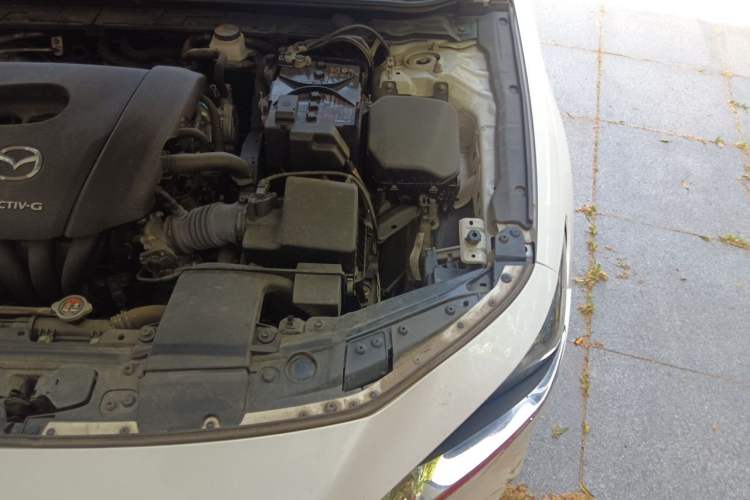 Used Mazda 3 Axela 2021 1.5L Automatic Zhiyue Edition Engine Bay Left
