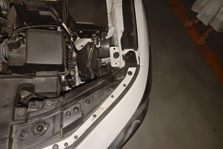 Used Mazda 3 Axela 2021 1.5L Automatic ZhiMei Edition Engine Bay Left