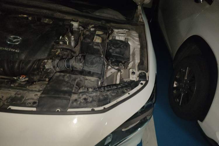 Used Mazda 3 Axela 2021 1.5L Automatic ZhiMei Edition Engine Bay Left