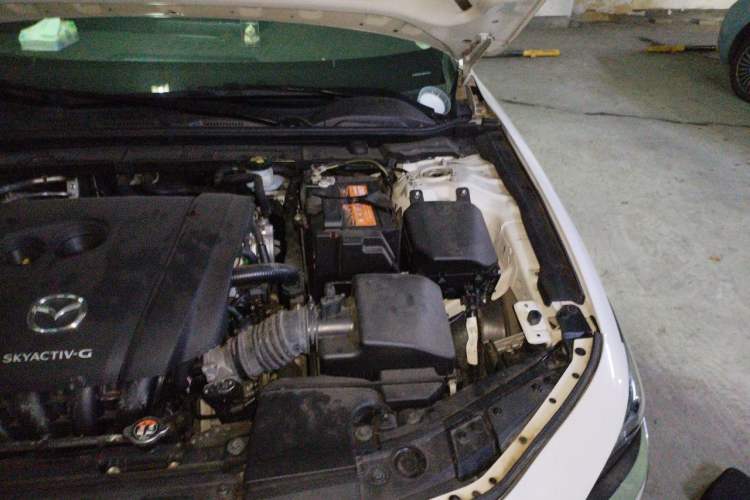 Used Mazda 3 Axela 2021 2.0L Automatic Zhiqing Edition Engine Bay Left