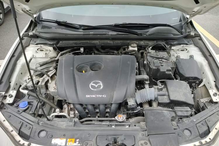 Used Mazda 3 Axela 2021 2.0L Automatic ZhiXuan Edition Engine Bay