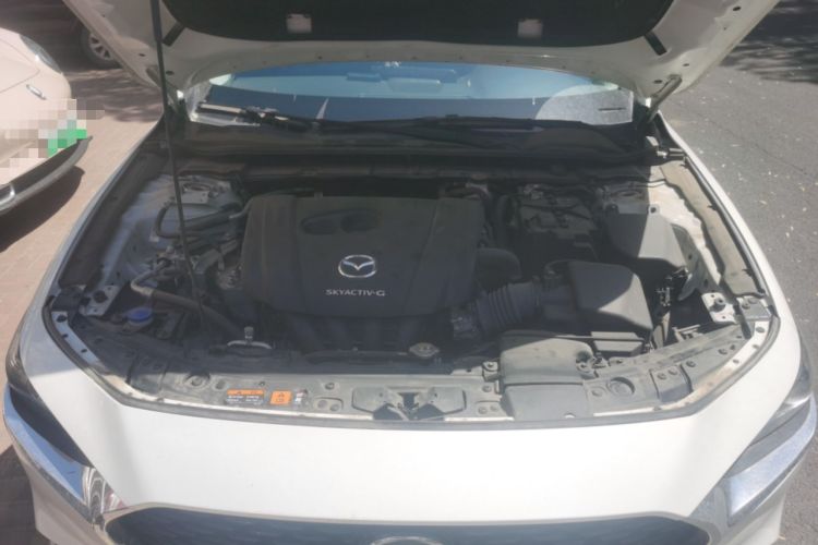 Used Mazda 3 Axela 2021 2.0L Automatic ZhiZun Edition Engine Bay
