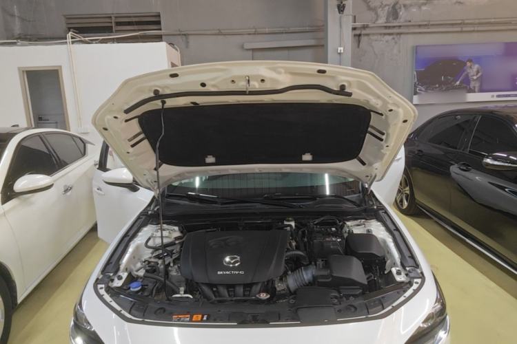 Used Mazda 3 Axela 2021 2.0L Automatic Zhiqing Edition Engine Bay