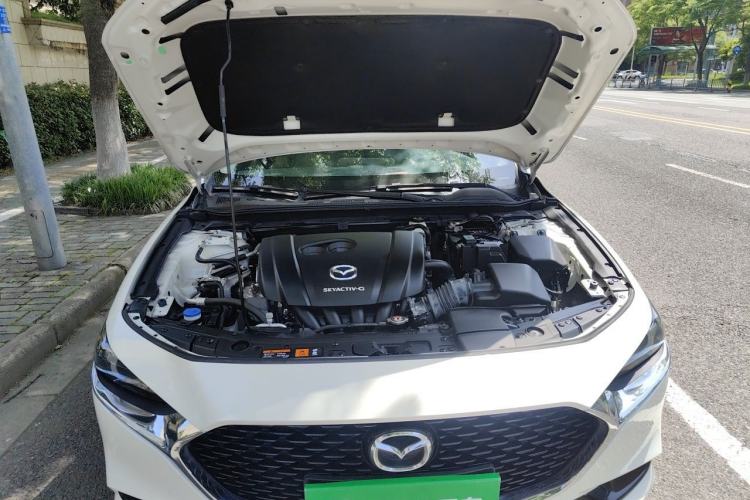 Used Mazda 3 Axela 2021 2.0L Automatic Zhiyao Edition Engine Bay