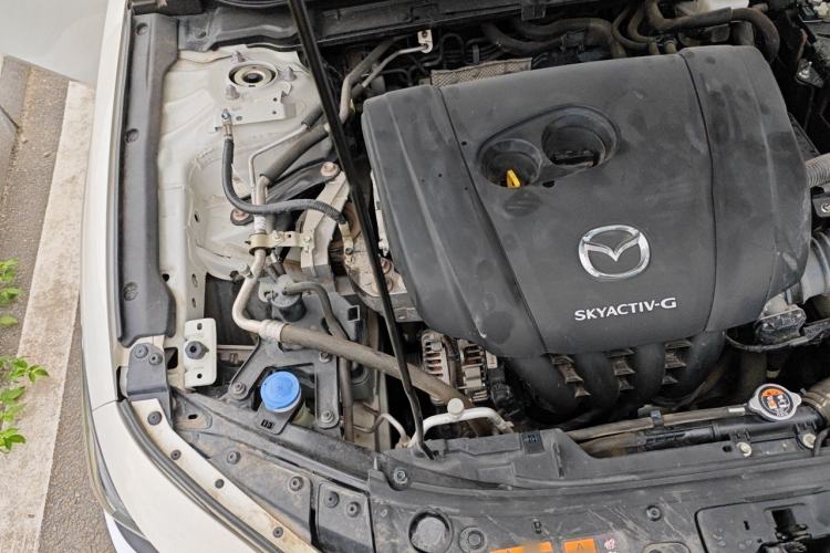 Used Mazda 3 Axela 2021 2.0L Automatic ZhiXuan Edition Engine Bay Right
