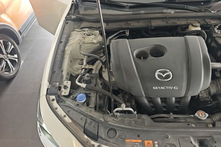 Used Mazda 3 Axela 2021 2.0L Automatic Zhiyao Edition Engine Bay Right