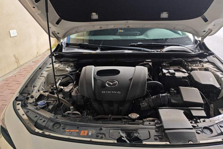 Used Mazda 3 Axela 2021 1.5L Automatic ZhiMei Edition Engine Bay Right