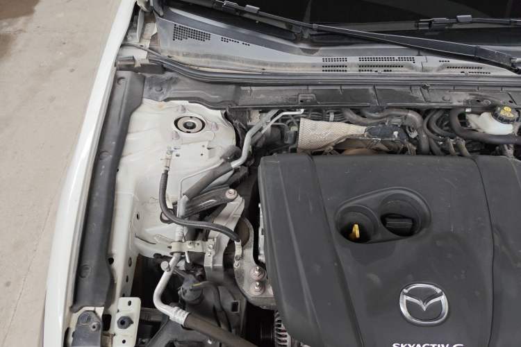 Used Mazda 3 Axela 2021 2.0L Automatic Zhiqing Edition Engine Bay Right