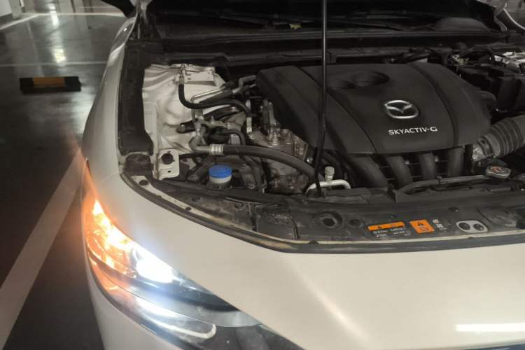 Used Mazda 3 Axela 2021 2.0L Automatic ZhiXuan Edition Engine Bay Right