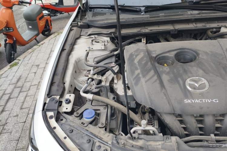 Used Mazda 3 Axela 2021 2.0L Automatic Zhiya Edition Engine Bay Right