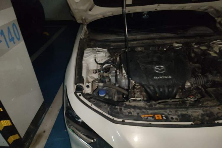 Used Mazda 3 Axela 2021 1.5L Automatic ZhiMei Edition Engine Bay Right
