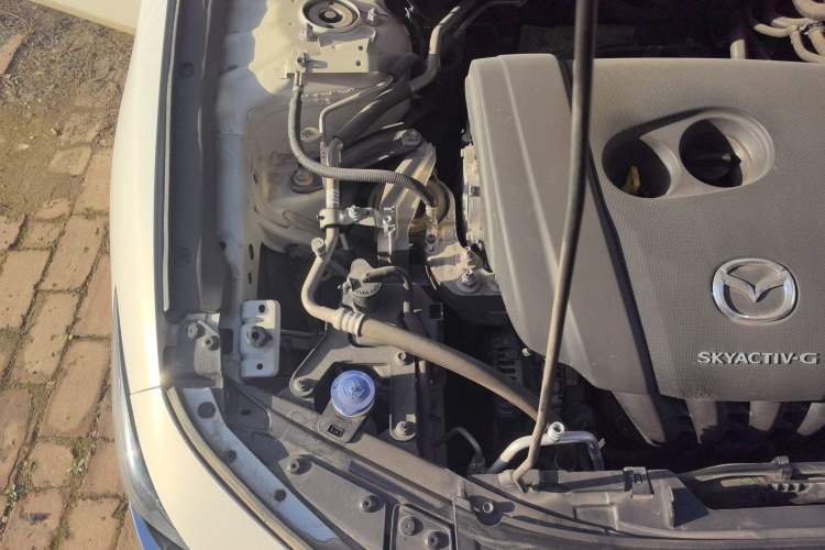 Used Mazda 3 Axela 2021 2.0L Automatic ZhiXuan Edition Engine Bay Right