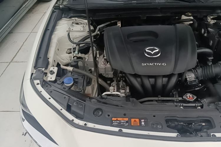 Used Mazda 3 Axela 2021 1.5L Automatic Zhiyue Edition Engine Bay Right