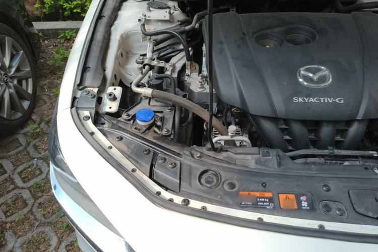 Used Mazda 3 Axela 2021 2.0L Automatic Zhi Rui Edition Engine Bay Right