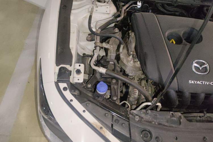 Used Mazda 3 Axela 2021 2.0L Automatic ZhiXuan Edition Engine Bay Right