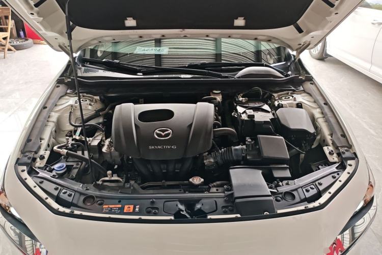 Used Mazda 3 Axela 2021 1.5L Automatic ZhiMei Edition Engine Bay