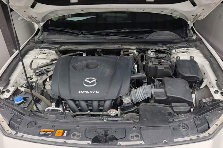 Used Mazda 3 Axela 2021 2.0L Automatic Zhi Rui Edition Engine Bay
