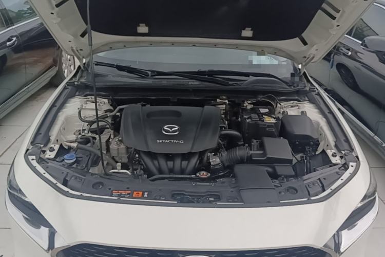 Used Mazda 3 Axela 2021 1.5L Automatic Zhiyue Edition Engine Bay