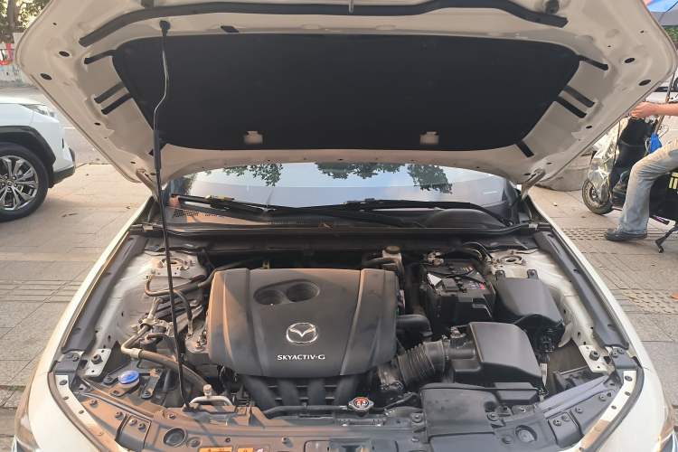 Used Mazda 3 Axela 2021 2.0L Automatic Zhiya Edition Engine Bay