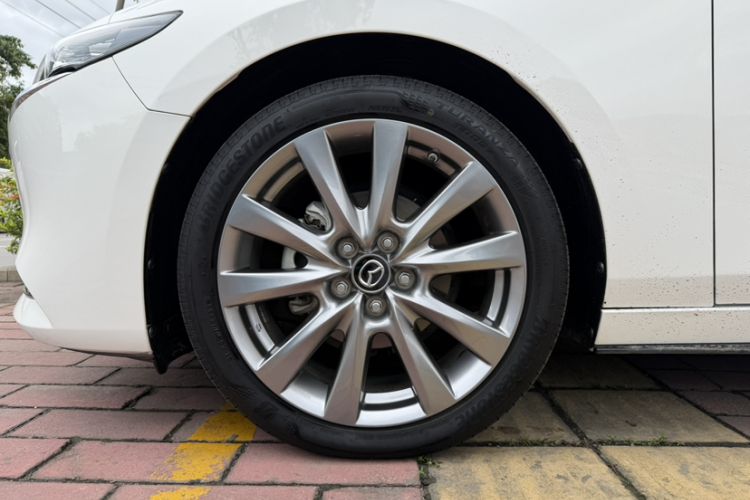 Used Mazda 3 Axela 2021 2.0L Automatic ZhiXuan Edition Exterior 1