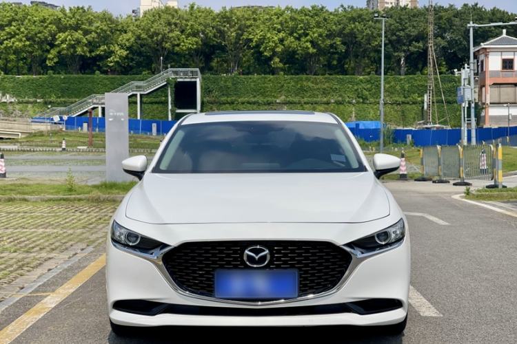 Used Mazda 3 Axela 2021 2.0L Automatic ZhiXuan Edition Exterior 1