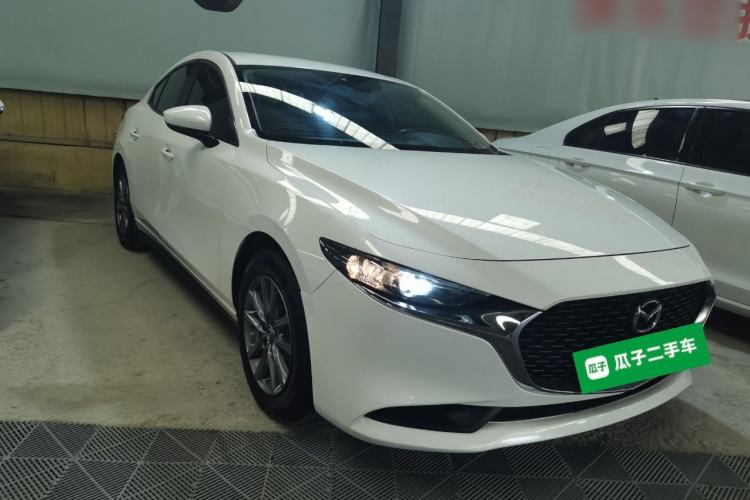 Used Mazda 3 Axela 2021 2.0L Automatic Zhiqing Edition Exterior 1