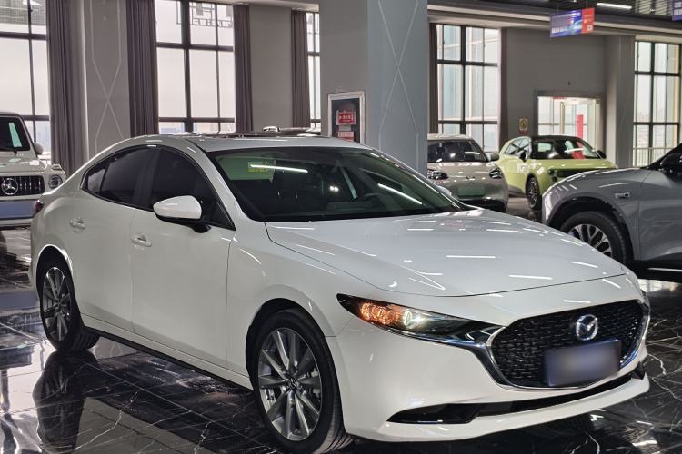 Used Mazda 3 Axela 2021 2.0L Automatic Zhiya Edition Exterior 1