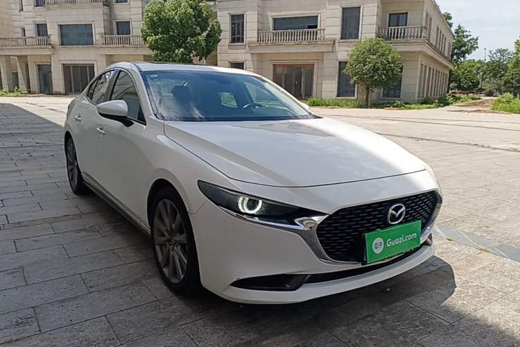 Used Mazda 3 Axela 2021 2.0L Automatic Zhiyao Edition Exterior 1