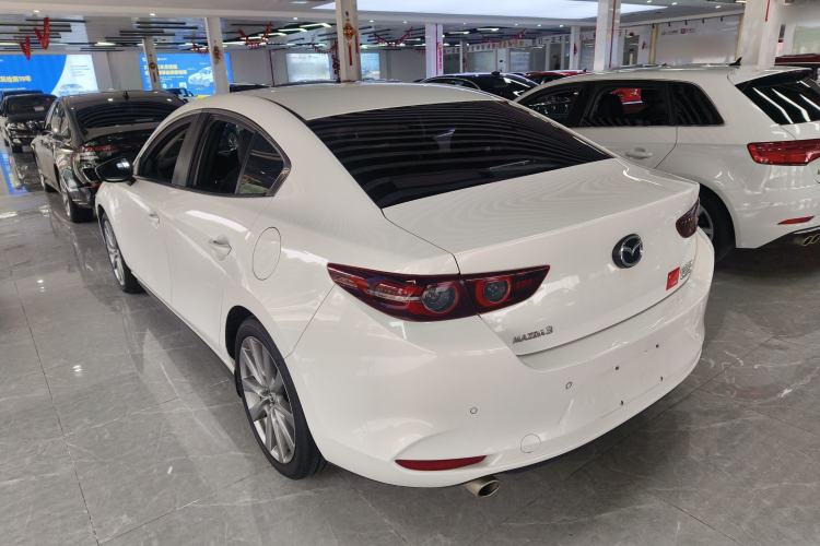 Used Mazda 3 Axela 2021 2.0L Automatic Zhiyao Edition Exterior 2