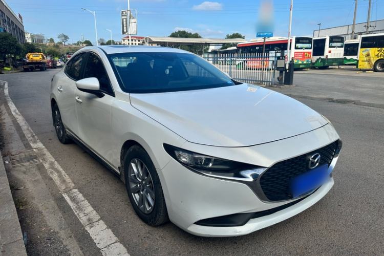 Used Mazda 3 Axela 2021 1.5L Automatic Zhiyue Edition Exterior 2