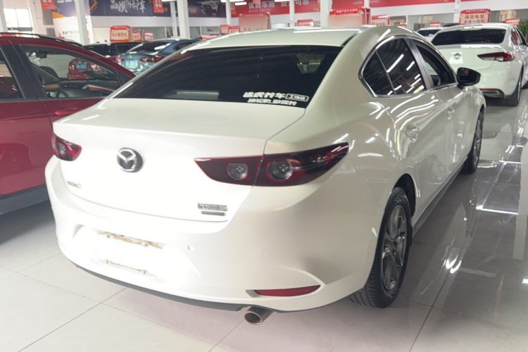Used Mazda 3 Axela 2021 2.0L Automatic Zhiqing Edition Exterior 3