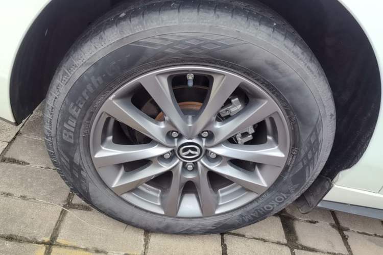Used Mazda 3 Axela 2021 2.0L Automatic Zhiqing Edition Exterior 3