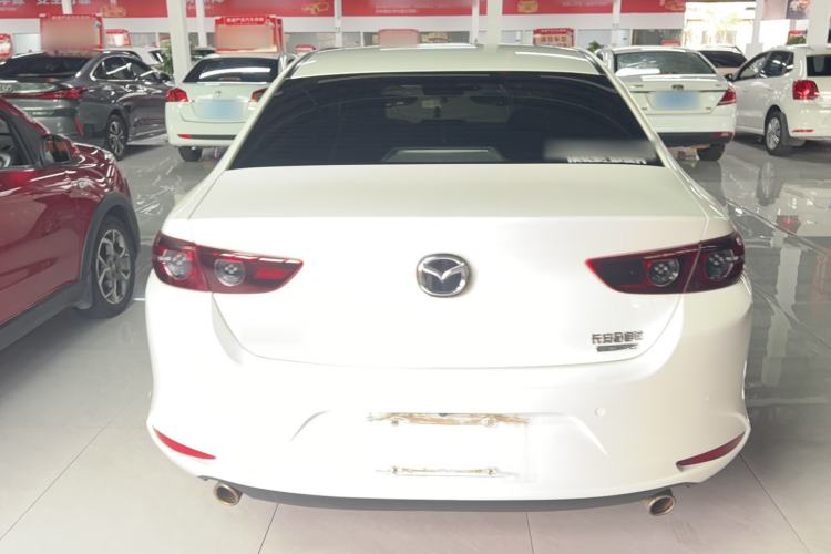 Used Mazda 3 Axela 2021 2.0L Automatic Zhiqing Edition Exterior 4