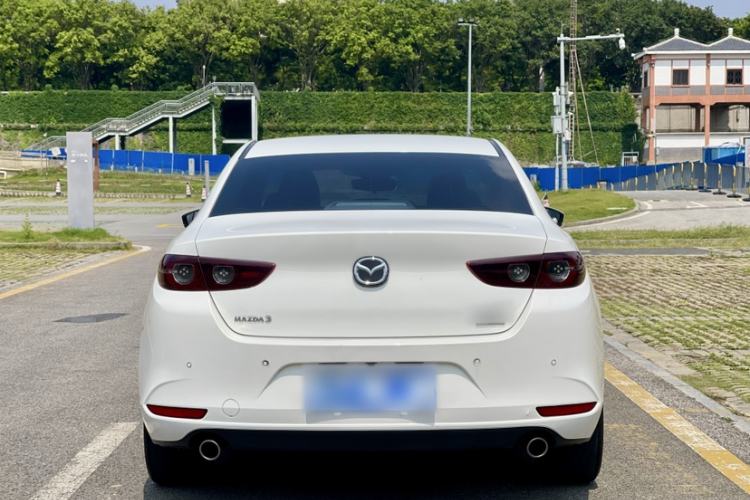 Used Mazda 3 Axela 2021 2.0L Automatic ZhiXuan Edition Exterior 4